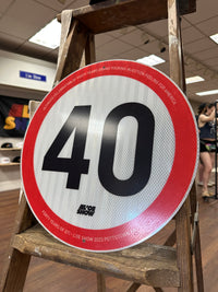 Official L'oe Show GTI 40th Speed Sign