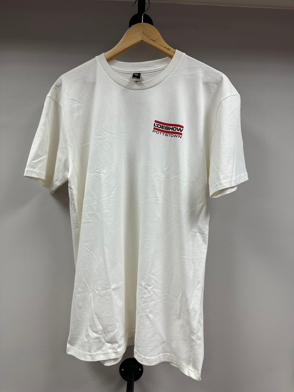 Official L'oe Show 2023 "American As Apple Strudel" Ivory T-Shirt Unisex  **PRE-REORDER